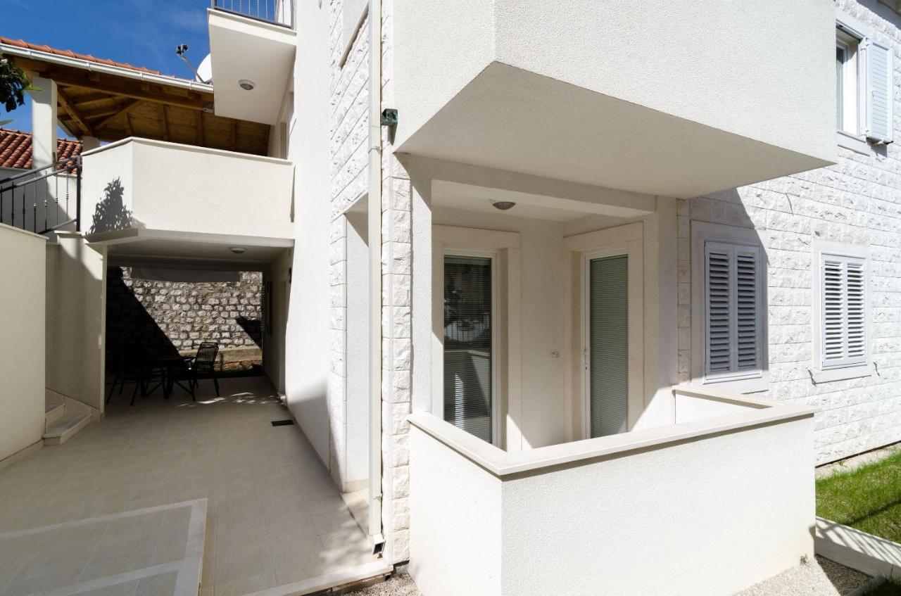 Apartments Ivan ดูบรอฟนิก ภายนอก รูปภาพ